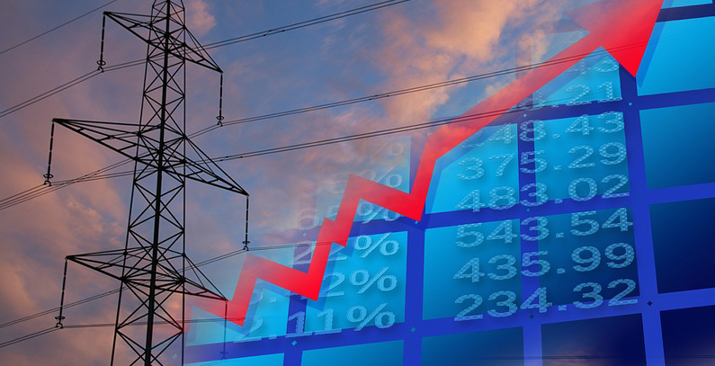 Greece’s wholesale electricity prices are highest in Europe, says IENE’s latest analysis