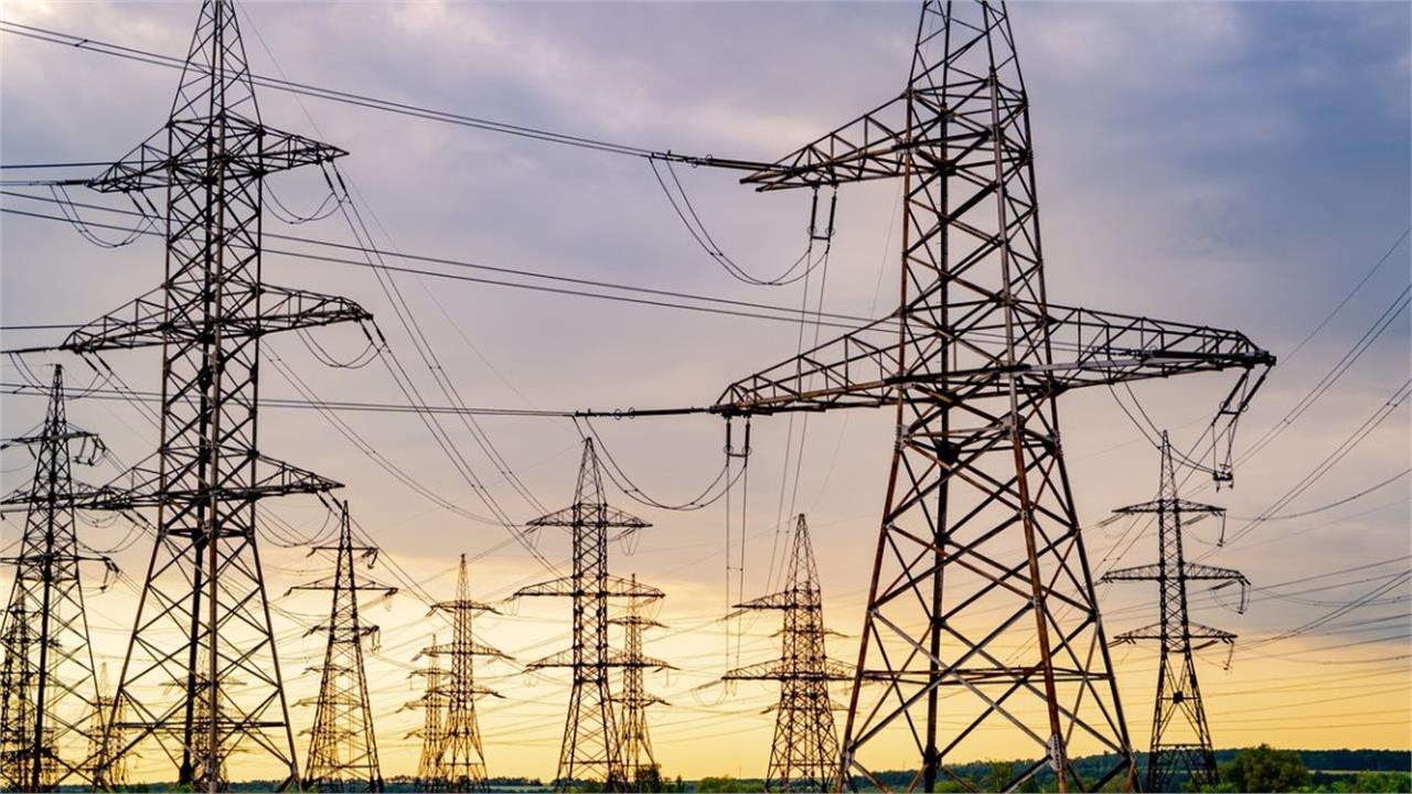 Rising Component Prices and Supply Chain Pressures Are Hindering the Development of Transmission Grid Infrastructure