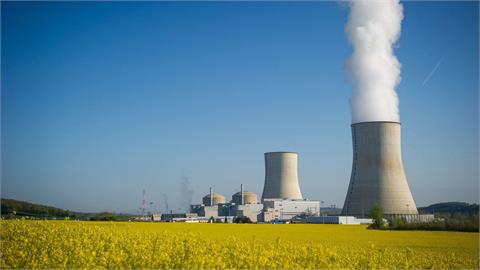 A Nuclear-Power Revival Brings Back an Old Problem: What to Do With the Waste